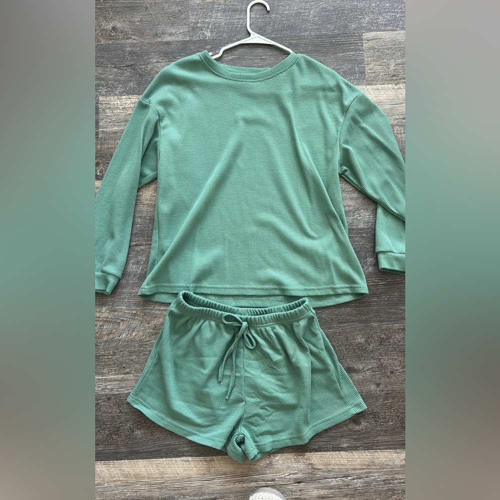 Cozy Green Kids Pajamas